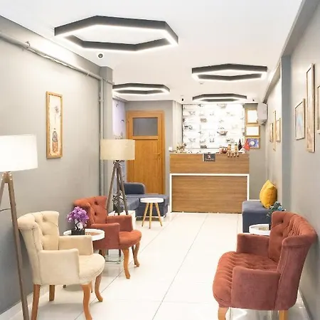 Tavra Hotel